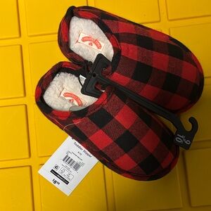 Holiday Time Red and Black Kids Slippers